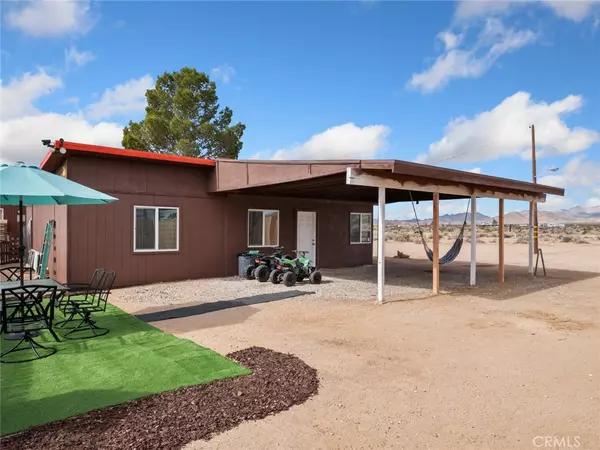 36131 Tate LN, Lucerne Valley, CA 92356