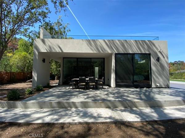 14172 Amherst CT #B, Los Altos Hills, CA 94022