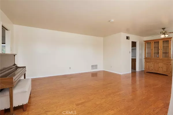 La Mirada, CA 90638,15105 Vanada RD