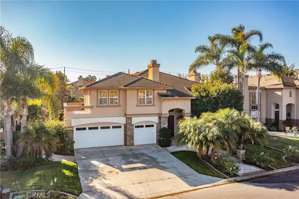 6932 Livingston DR,  Huntington Beach,  CA 92648