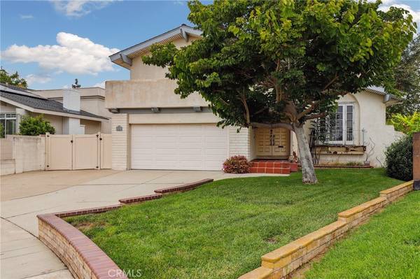 Huntington Beach, CA 92646,8167 Dartmoor DR