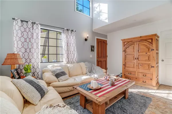 San Clemente, CA 92673,3008 Anabella #84