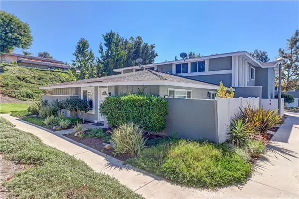 22922 1C Via Cereza #1C, Mission Viejo, CA 92691