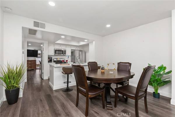 Huntington Beach, CA 92646,18683 Maplewood CIR #84