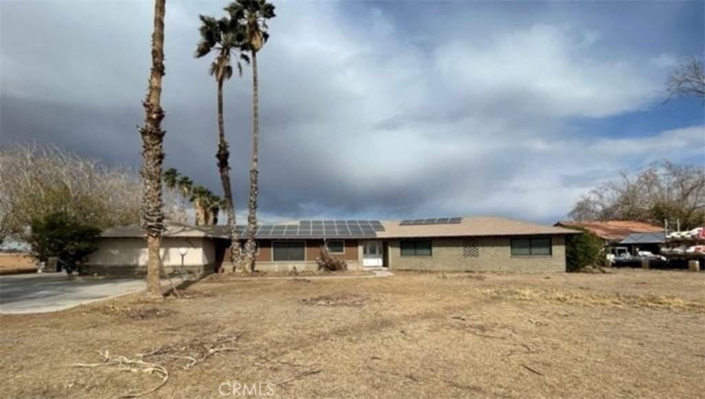 8360 E. Tenth Avenie, Blythe, CA 92225