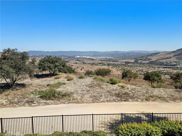 Ladera Ranch, CA 92694,6 Overlook DR