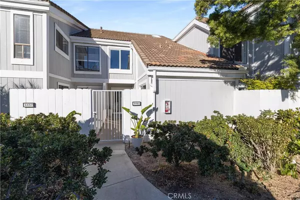 Huntington Beach, CA 92649,3461 Windspun DR