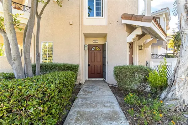 Anaheim Hills, CA 92808,8021 E Brightstar PL