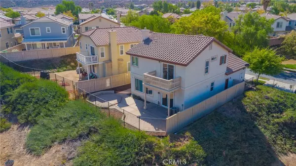 Lake Elsinore, CA 92532,34030 Winterberry LN