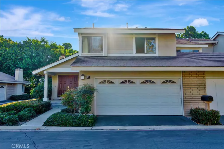 37 Glenhurst #21, Irvine, CA 92604