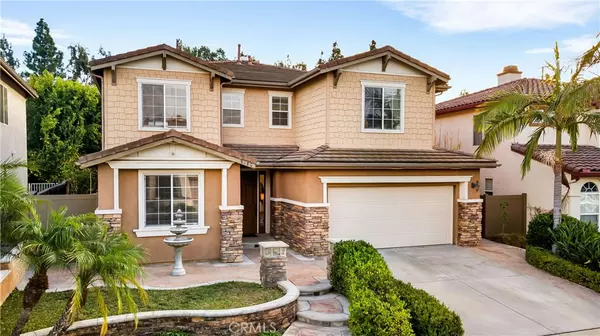 8180 E Brookdale LN, Anaheim Hills, CA 92807