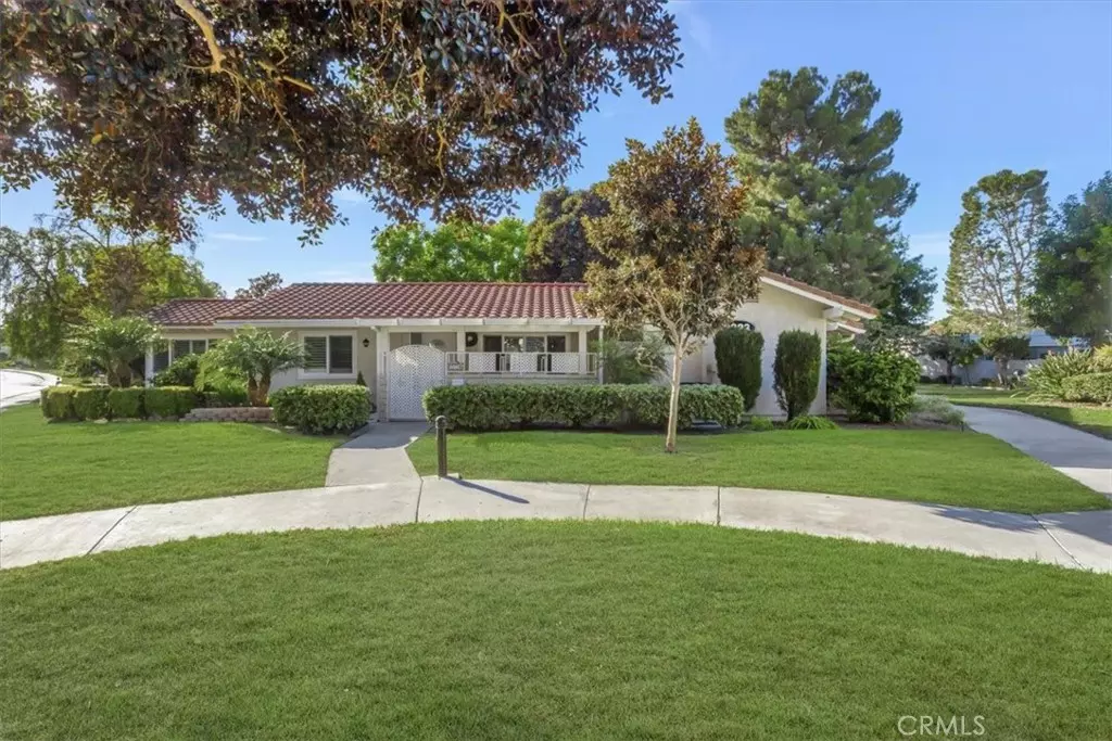 Laguna Woods, CA 92637,2223 Via Puerta #B