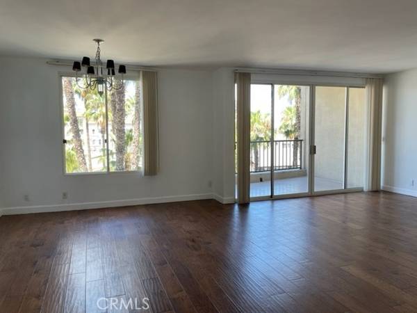 Long Beach, CA 90802,850 E Ocean BLVD #412