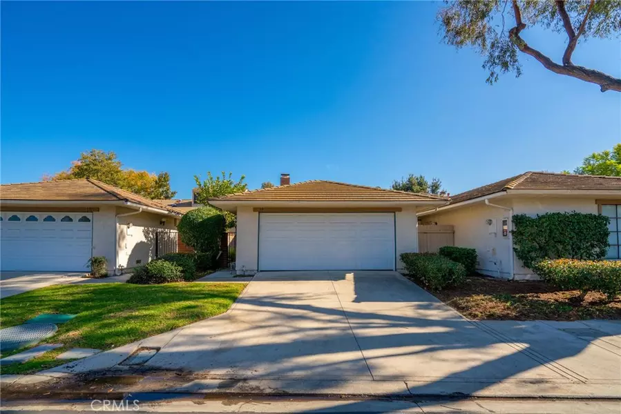 17 Camphor S, Irvine, CA 92612