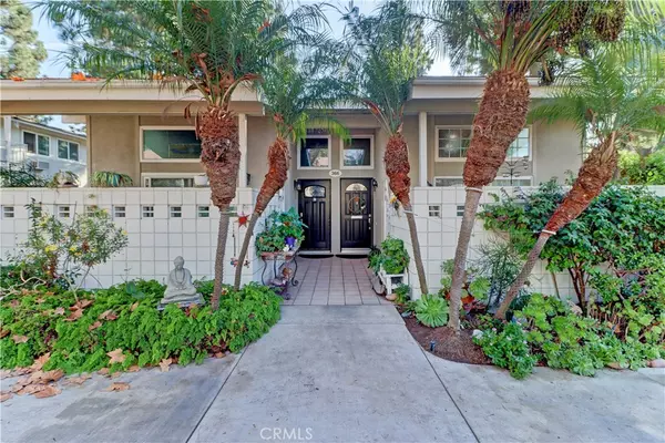 366 Avenida Castilla #B, Laguna Woods, CA 92637