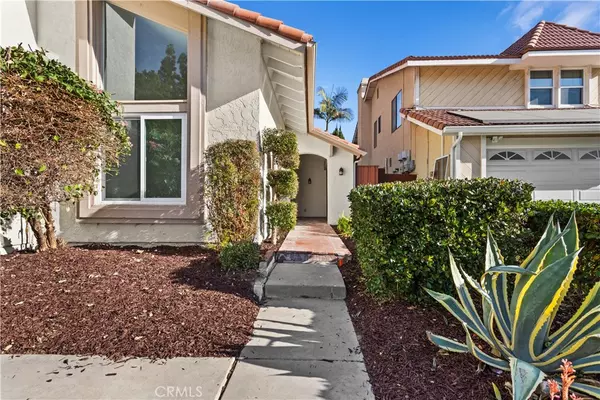 Irvine, CA 92620,16 Encina