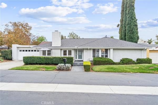 Lake Forest, CA 92630,24352 Lake Shore LN