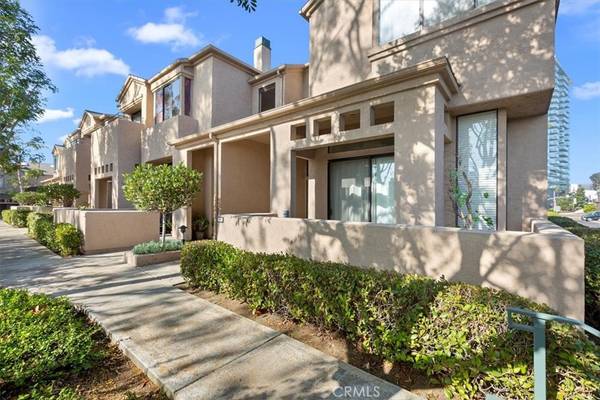 4385 Nobel DR #94, San Diego, CA 92122