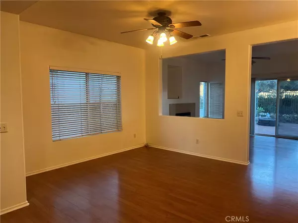 Rancho Santa Margarita, CA 92688,96 Rabano #100