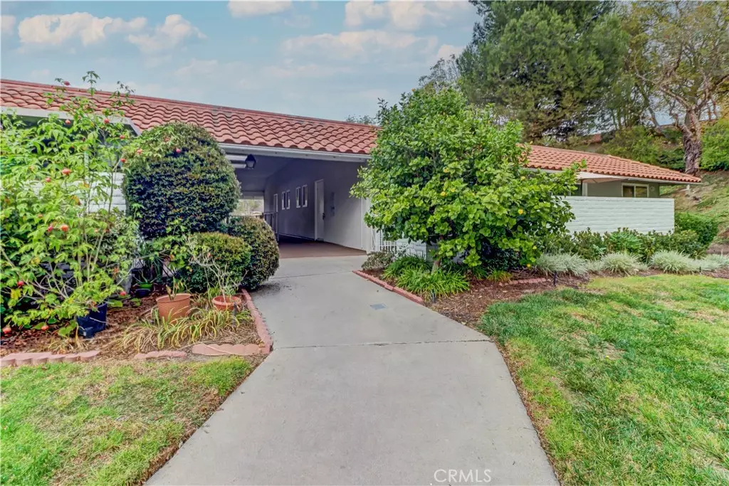 Laguna Woods, CA 92637,611 Avenida Sevilla #P