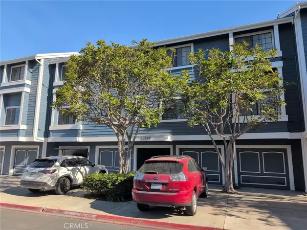 20322 Portview CIR #203, Huntington Beach, CA 92646