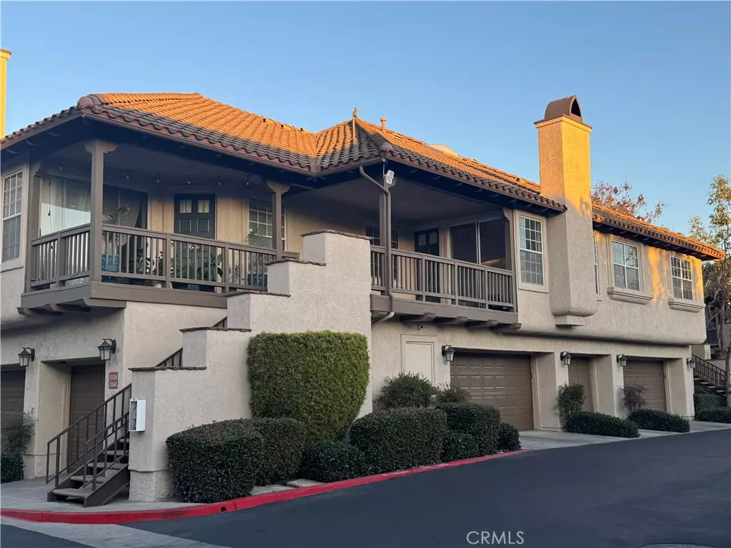 Tustin, CA 92782,13340 Savanna