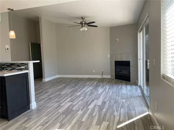 Corona, CA 92882,2616 Avenida Del Vista #204