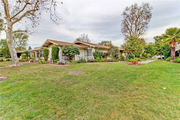 Laguna Woods, CA 92637,937 Ave Majorca #B