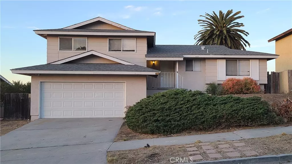 Oceanside, CA 92056,3912 Wooster DR