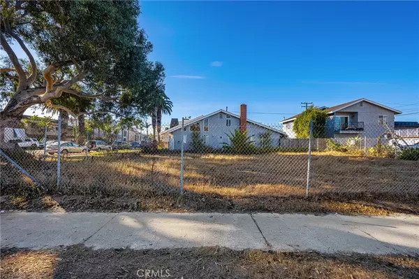 Huntington Beach, CA 92648,525 16th ST