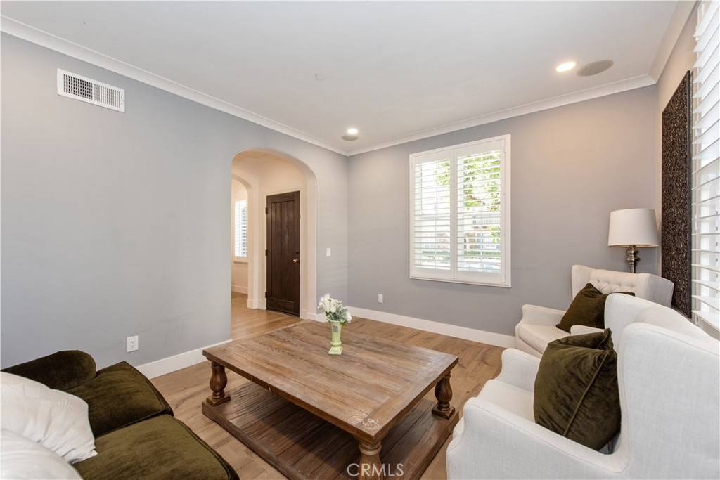 Irvine, CA 92603,12 Arborside