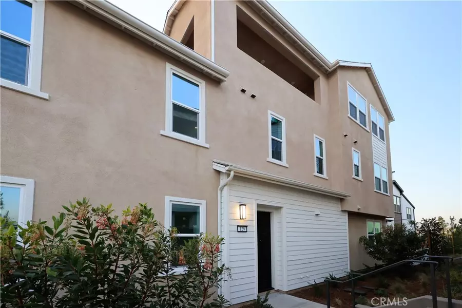 129 Sora, Irvine, CA 92618