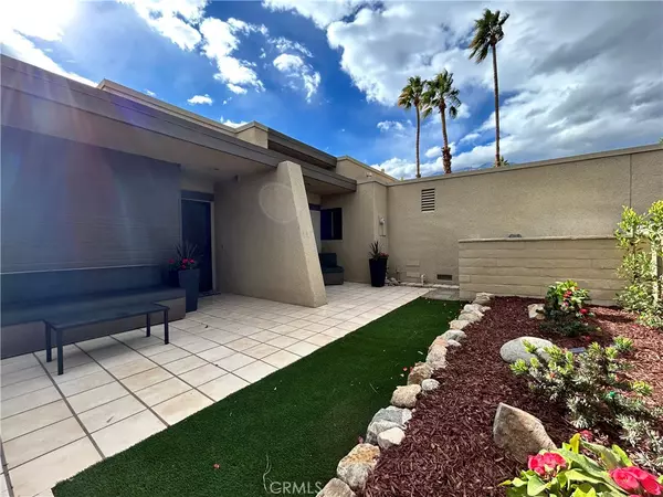 Palm Springs, CA 92262,1473 Tiffany CIR S