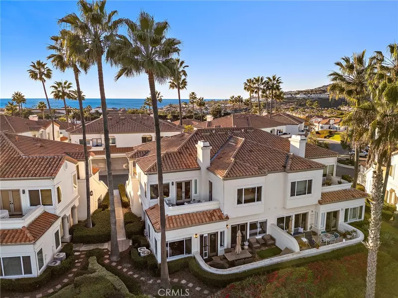 20 Tennis Villas DR, Dana Point, CA 92629