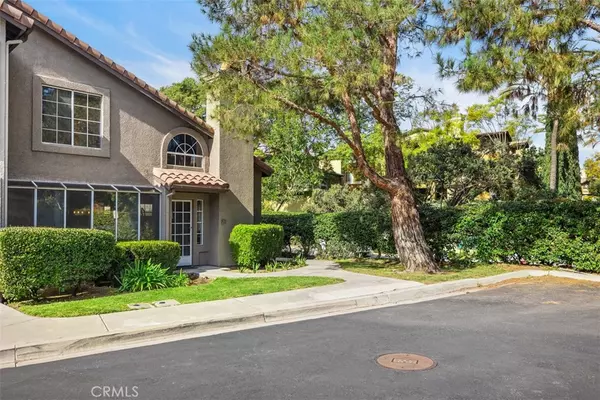 Aliso Viejo, CA 92656,23 Tulip PL