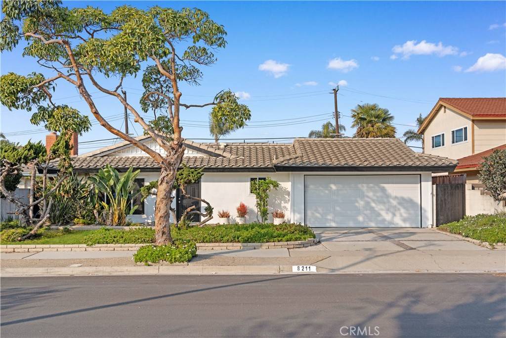 Huntington Beach, CA 92646,8211 Mary CIR