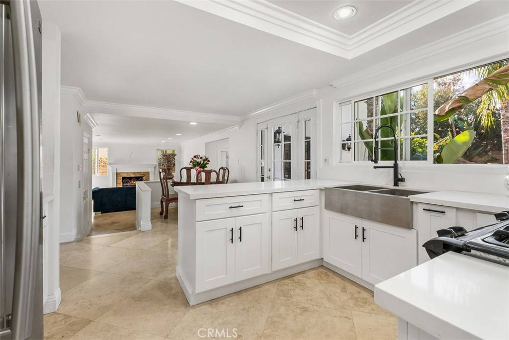 Mission Viejo, CA 92691,25651 Chrisanta DR
