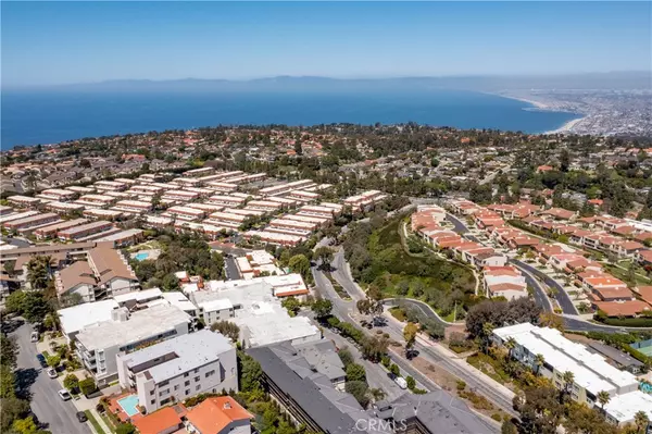 Rancho Palos Verdes, CA 90275,28121 Highridge RD #301