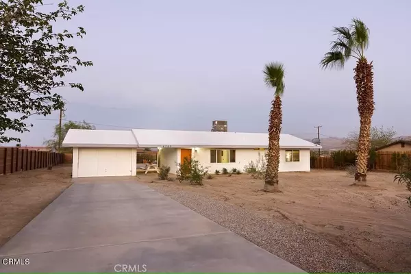 Joshua Tree, CA 92252,4789 Avenida Del Sol