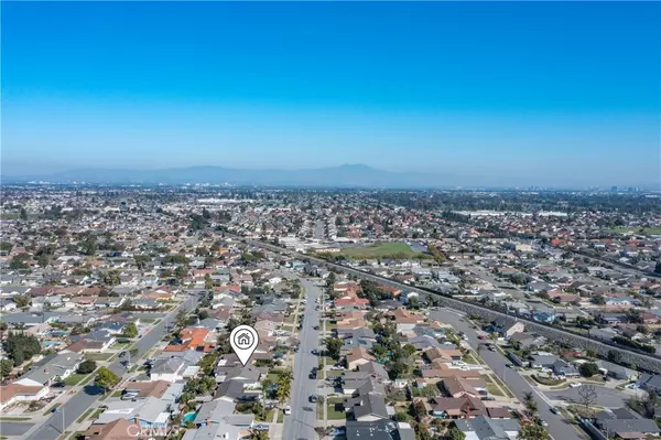 Westminster, CA 92683,9181 Larkspur DR