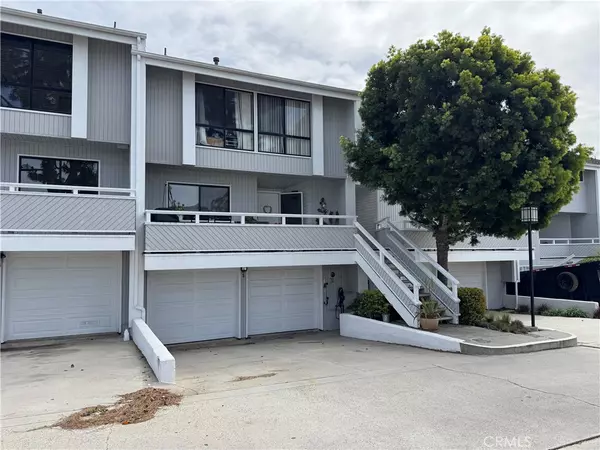 5 Escapade CT #316, Newport Beach, CA 92663