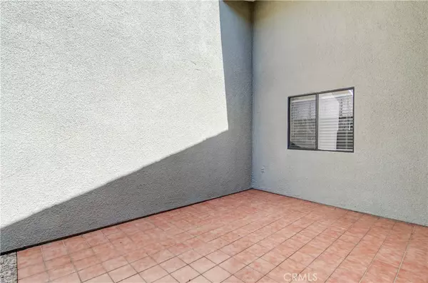 Huntington Beach, CA 92646,8933 Amador CIR #1317C