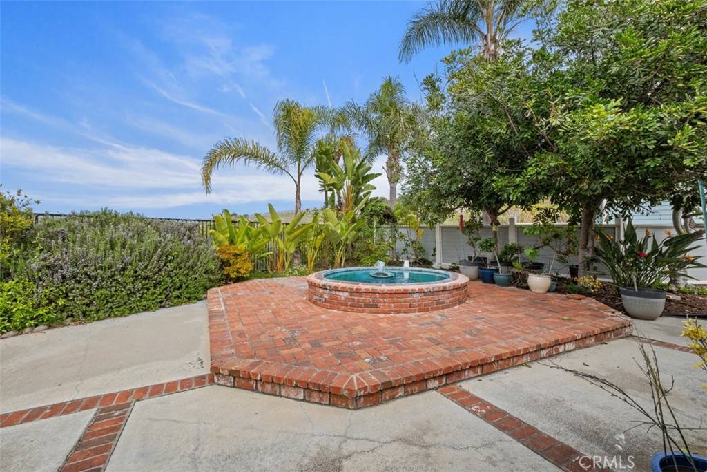 Laguna Niguel, CA 92677,7 Rollins PL