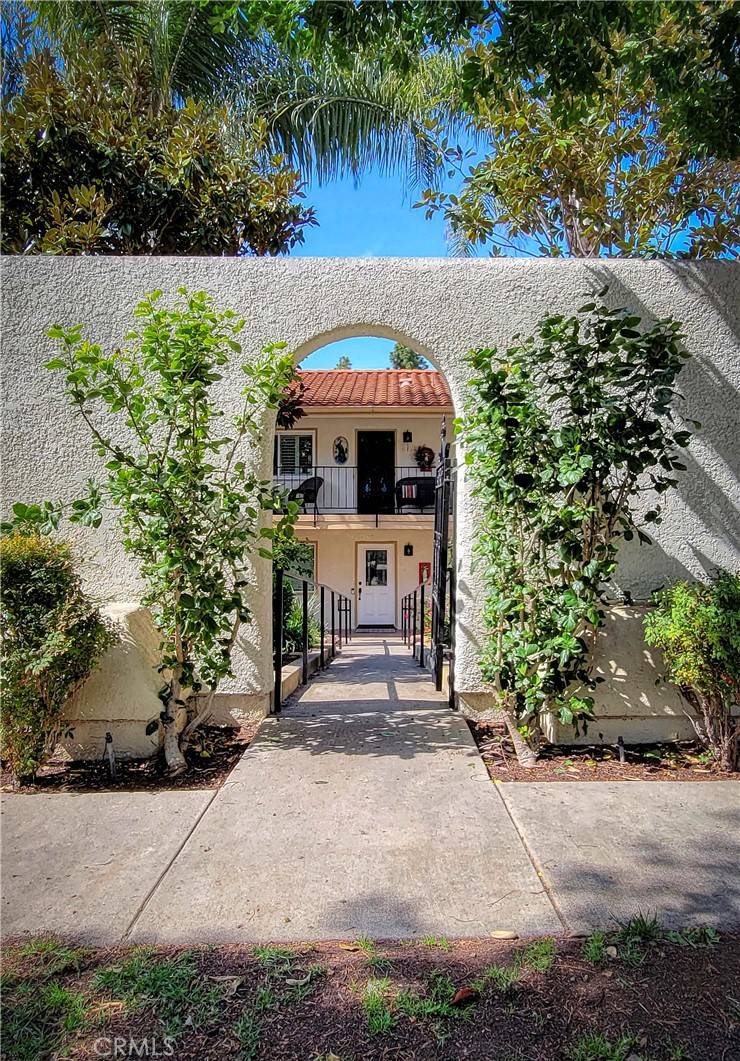 Laguna Woods, CA 92637,5487 paseo del lago #c