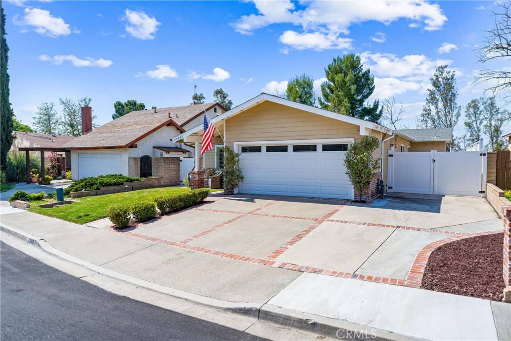 Mission Viejo, CA 92691,22995 Via San Juan