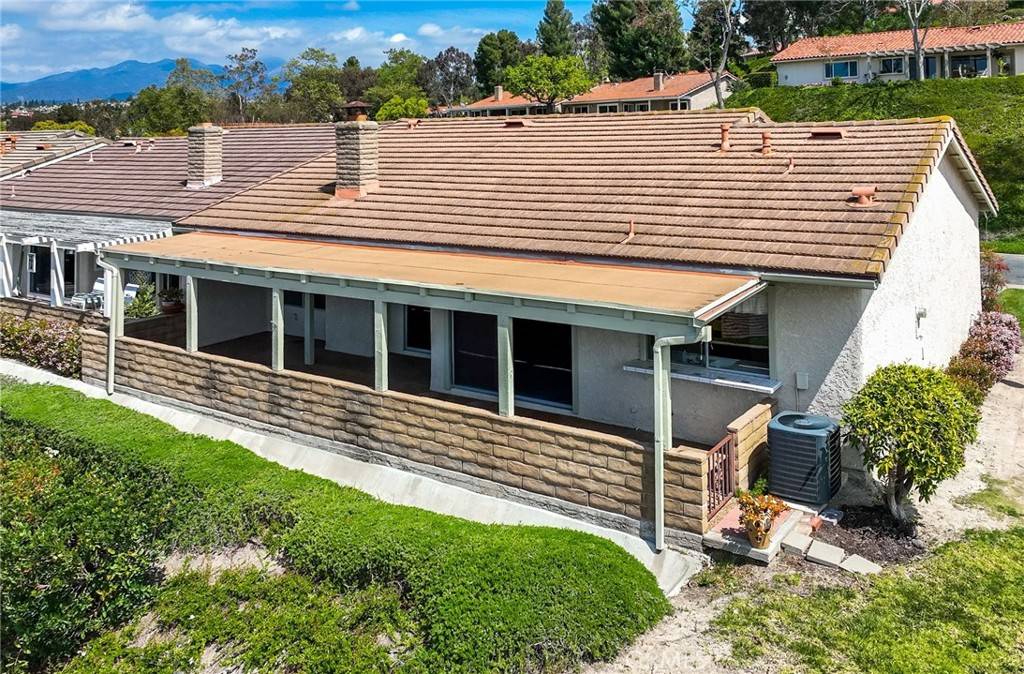 Mission Viejo, CA 92692,23631 Via Storni