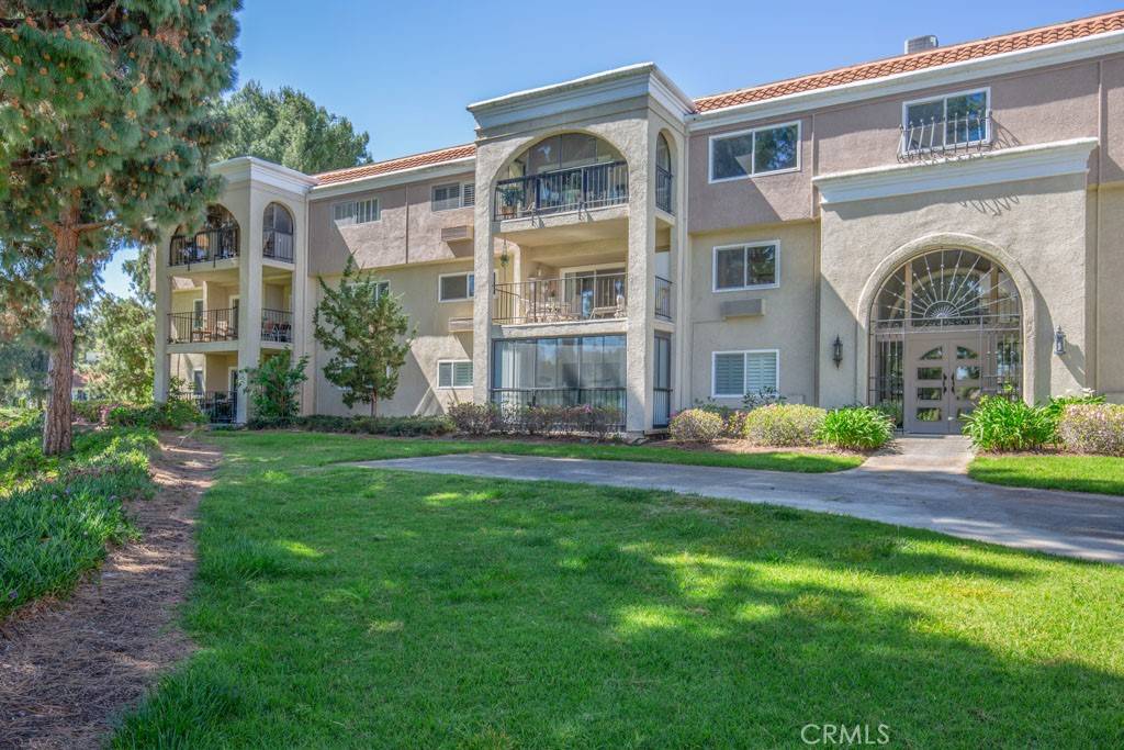 5510 Paseo Del Lago W #2G, Laguna Woods, CA 92637