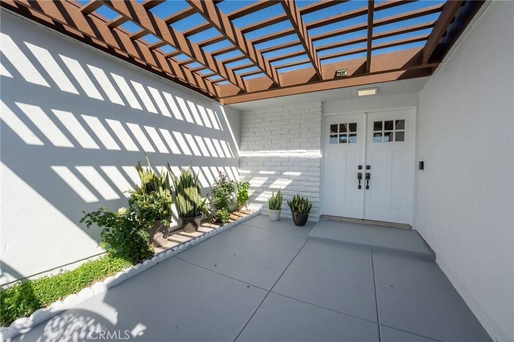 Tustin, CA 92780,14332 Kipling LN