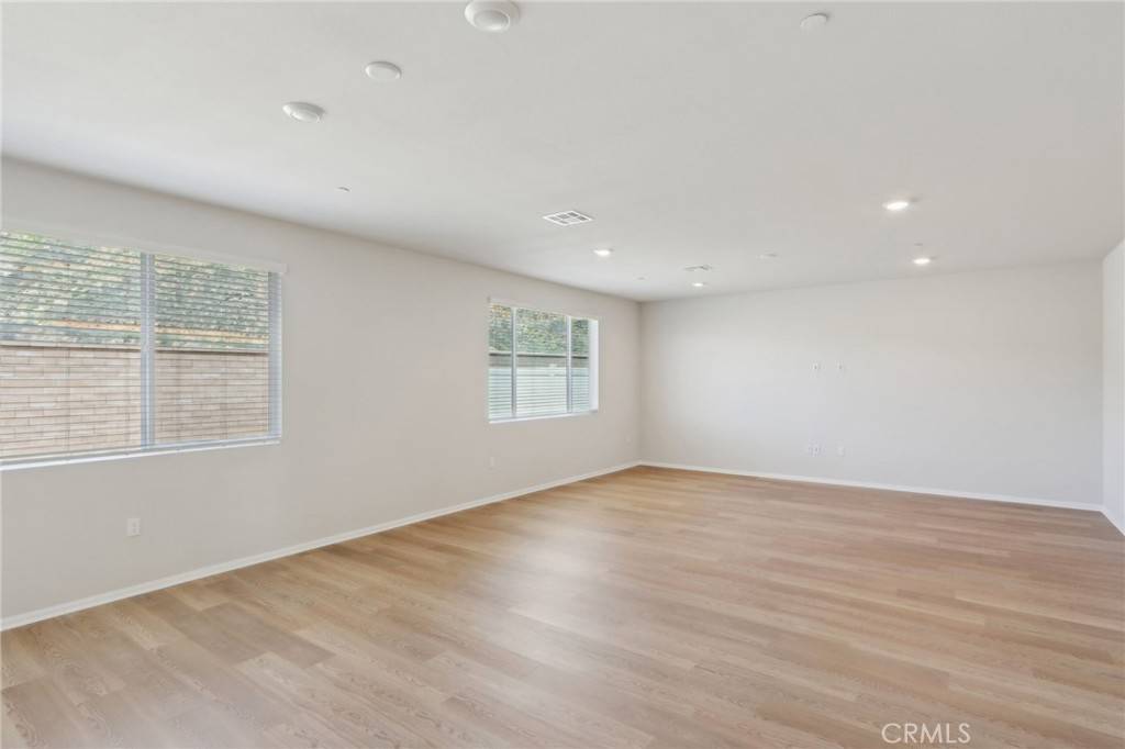Lake Elsinore, CA 92532,29218 Quarry WAY