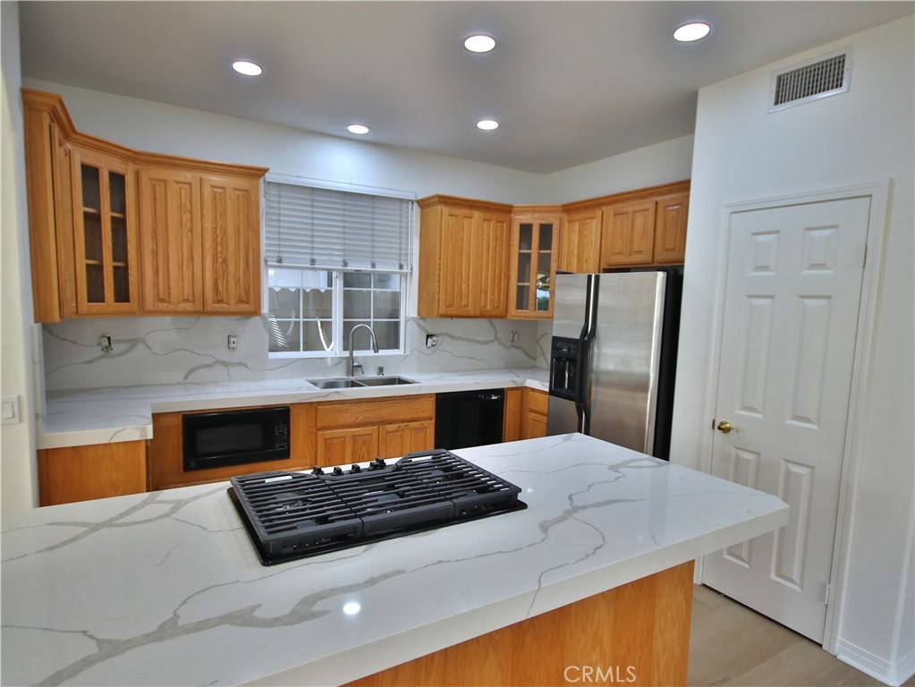 Corona Del Mar, CA 92625,504 Dahlia AVE